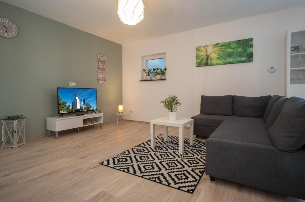 Ferienwohnung Auf Villa Hendschhof ザンクト・ヴェンデル エクステリア 写真