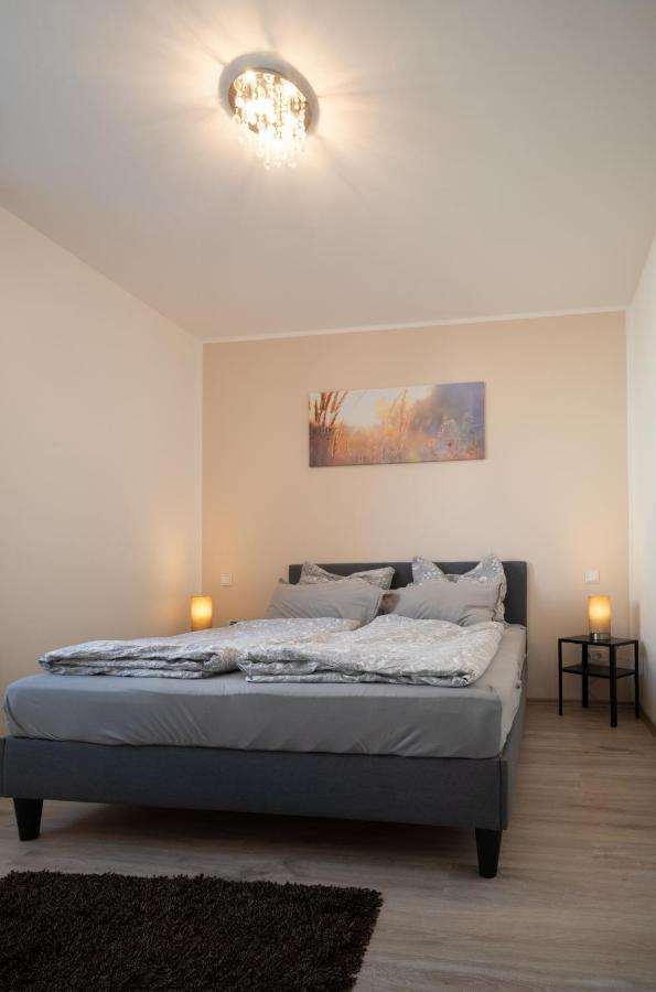 Ferienwohnung Auf Villa Hendschhof ザンクト・ヴェンデル エクステリア 写真